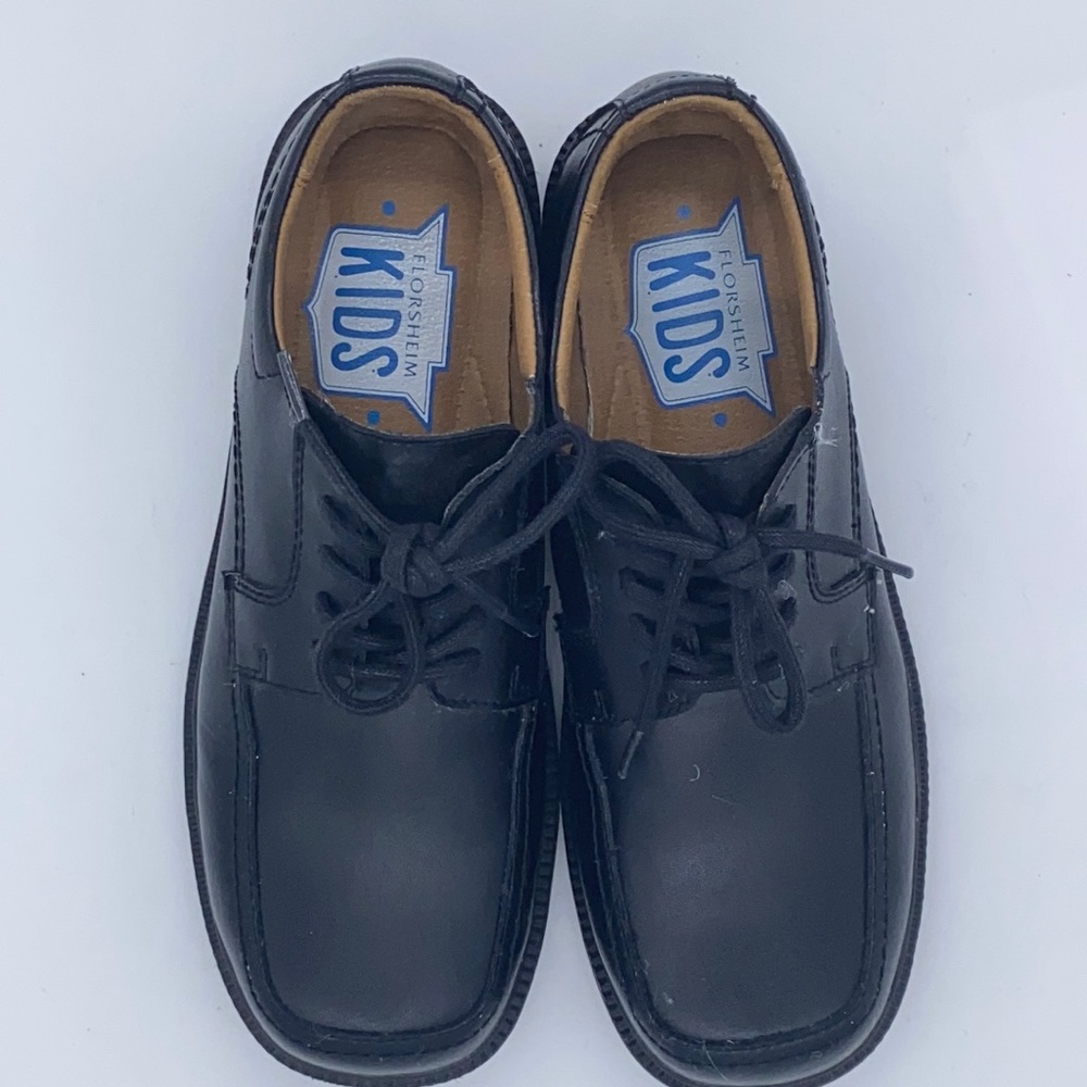 Boys Florsheim billing dress shoes size 4m